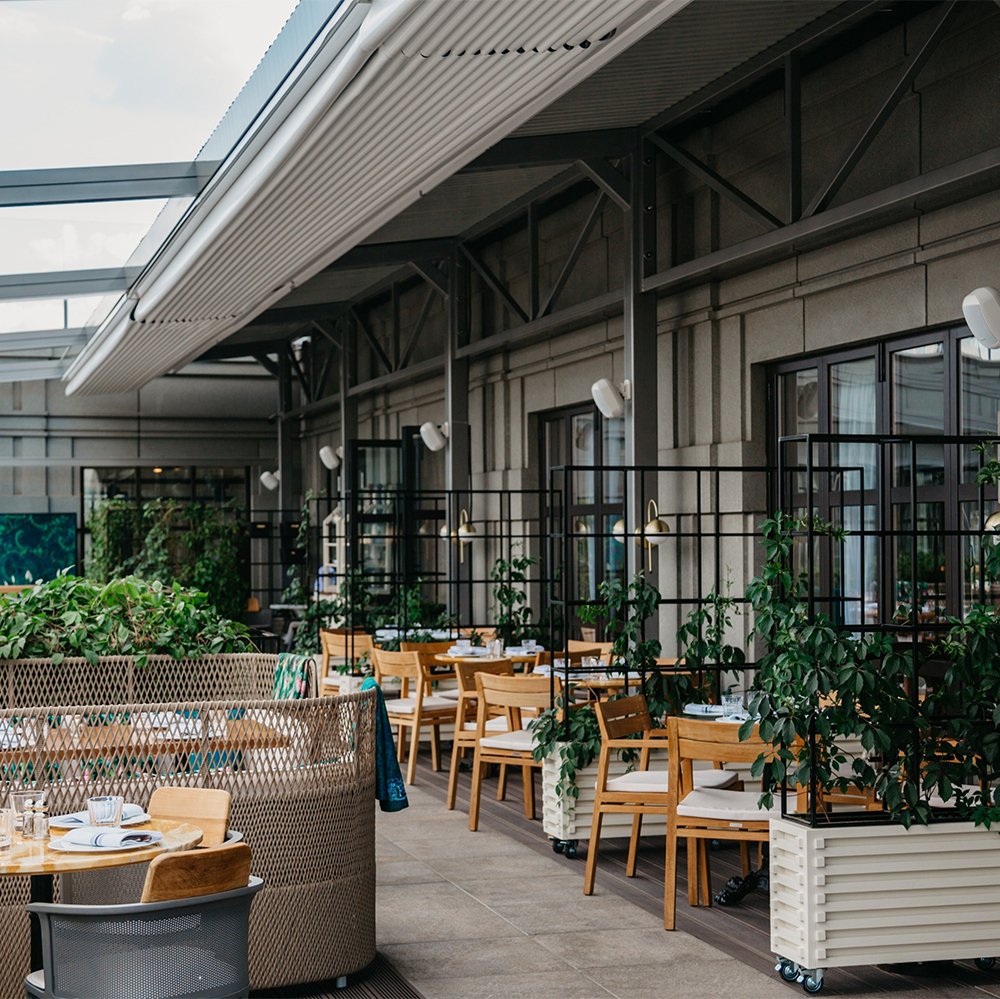 The Buro Tsum Inspired Restaurant Set - Image 3